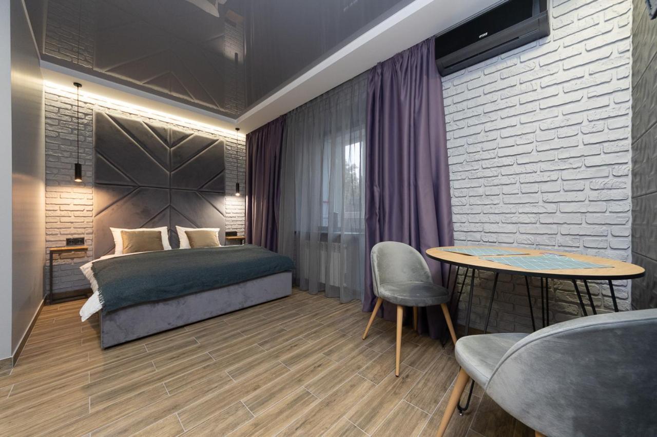 Tomas Apartments Kiev Esterno foto